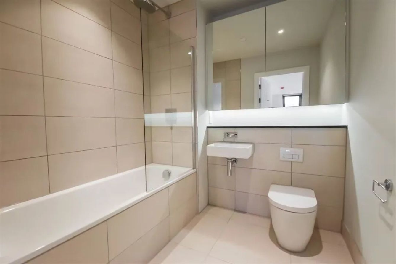 藍莎集團 | 英國置產一站式服務